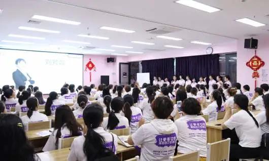 想加盟家政公司，這六大關鍵問題你必須要知道